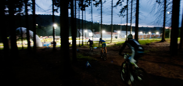 Fotogalerie: EP Energy MTB Night Race 2013