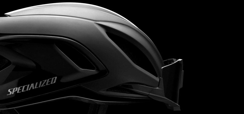 Nov generace dostupnj sportovn helmy Propero, vychzejc ze zvodnho modelu S-Works Prevail pichz...