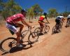 Crocodile Trophy 2008 - 4. etapa: st�hac� skupinka a Tom� Trunschka