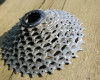 Shimano & KCNC pod drobnohledem