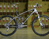 nejnov�j�� XC carbon od Authora