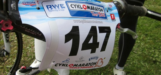 V neděli pokračoval seriál závodů Cyklomaratontour 2012. Na rychlé trati v okolí Heřmanova Městce zvítězili Ilona Bublová a Václav Ježek.