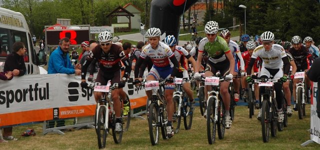 Druhé kolo Slovenského poháru v XCM vyhrál Ondřej Fojtík před dalším českým bikerem Karlem Hartlem.