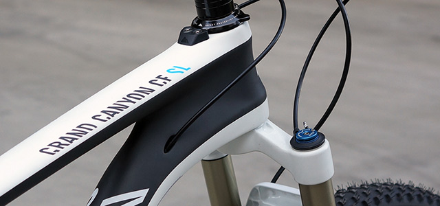 Fotogalerie: Canyon Grand Canyon CF SL 7.9 SE