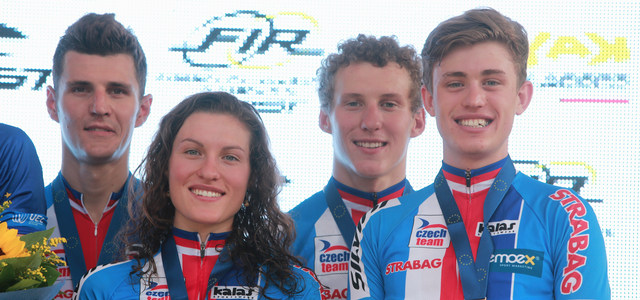 Skvěle vstoupili do evropského šampionátu horských kol čeští bikeři, když v úvodní závodě štafet získali bronz za Němci a Švýcary....