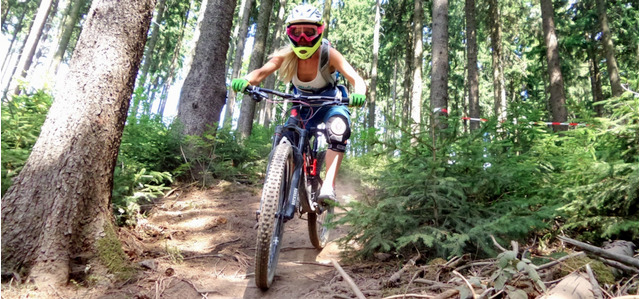 Biketour – vyrážíme na celopéru: Bikepark Schöneck