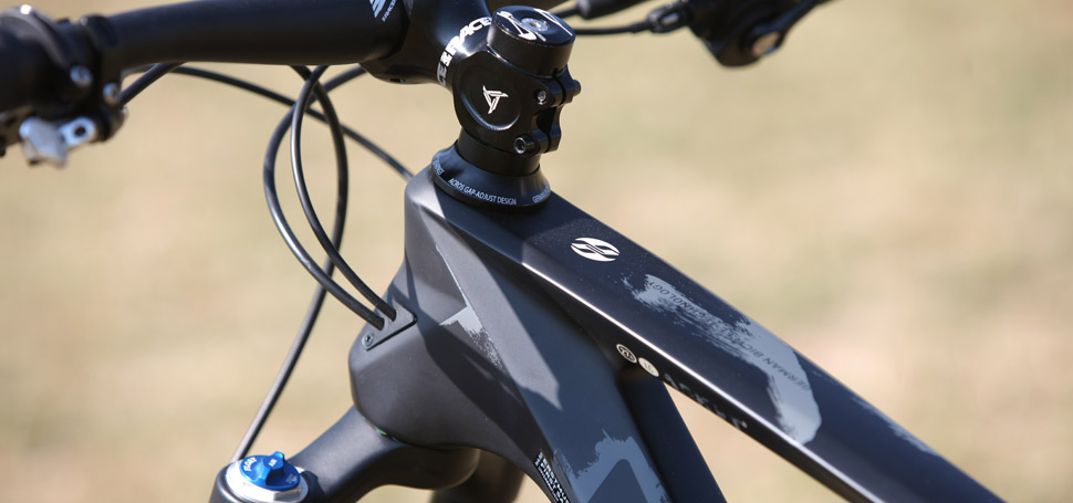 Fotogalerie: Ghost Asket 8 LC