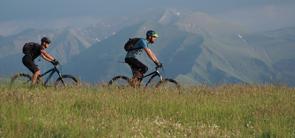 Apeniny - v�chodoevropsk� n�lada z�padu