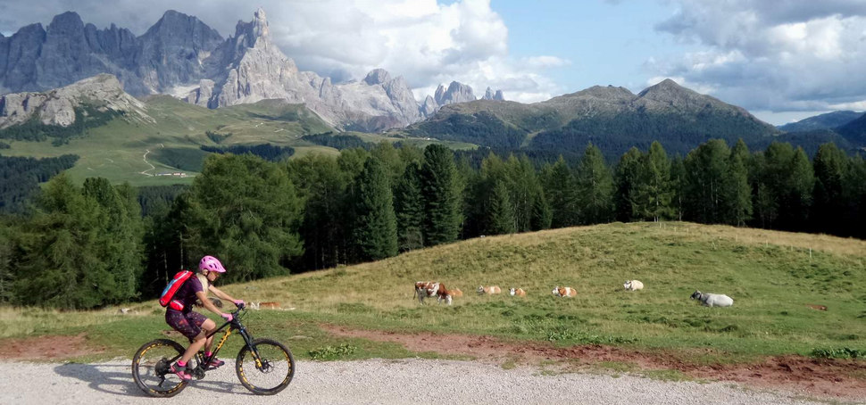 Bike tour: Val di Fiemme  panorama hraje prim