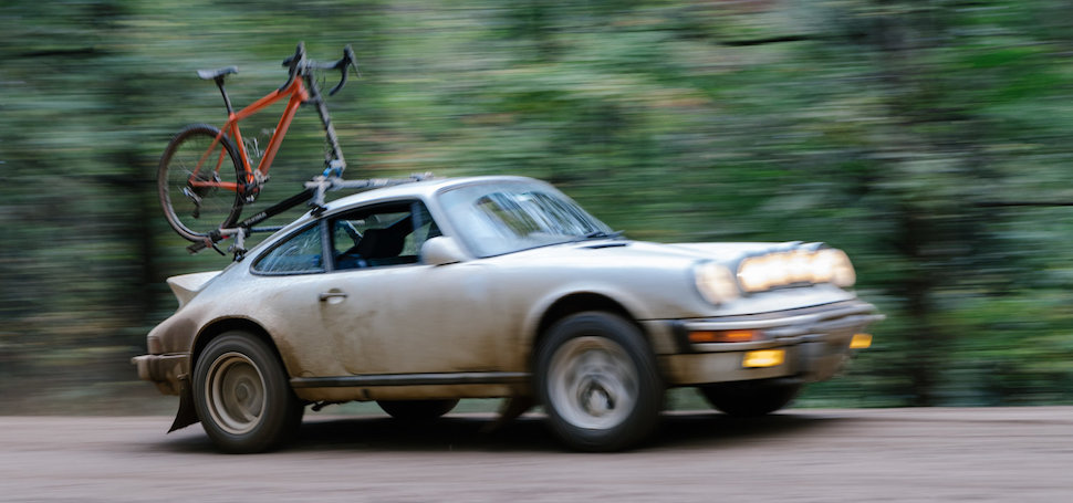 Oddechovka: Porsche a gravel bike, to je společná láska 