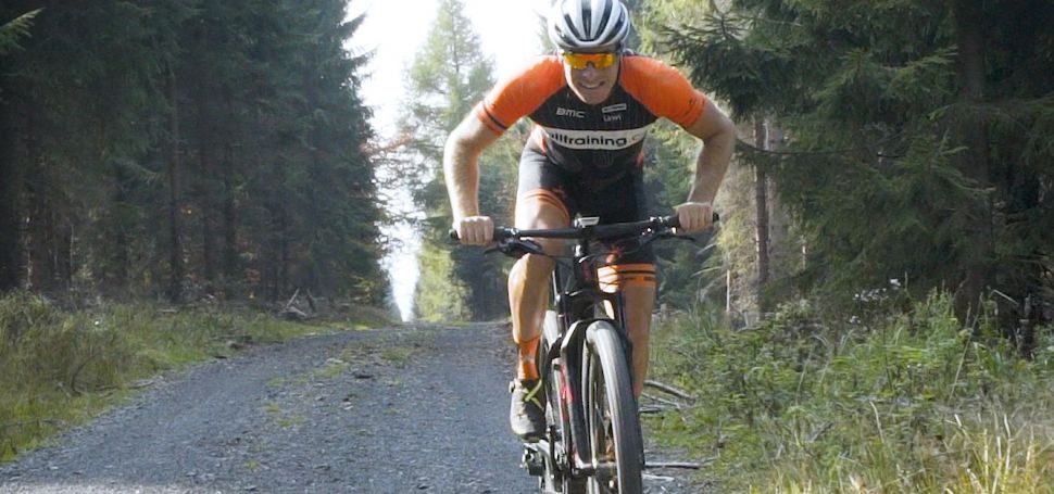 Alltraining Cycling Academy - tréninkový rádce silové vytrvalosti