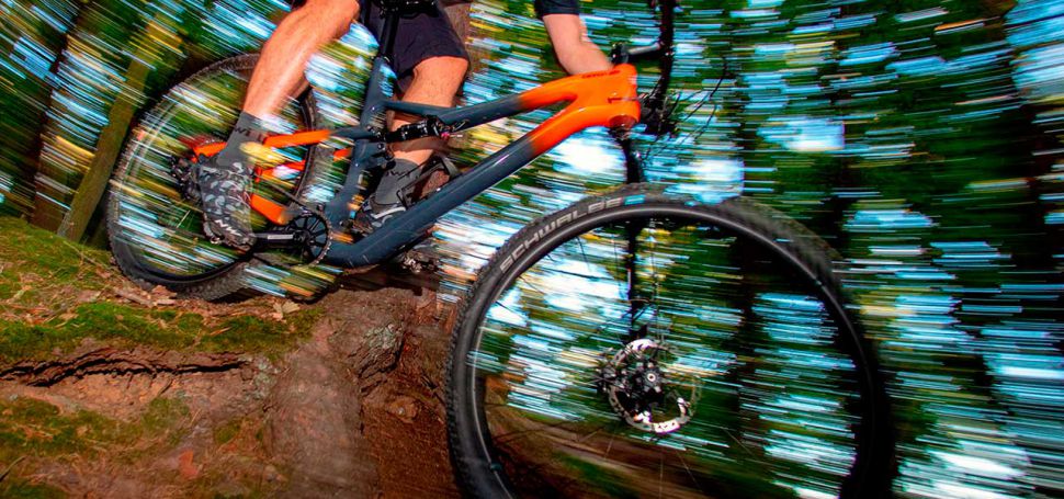 Podvali jsme se na zoubek nejnovjmu Scalpeloviod americk znaky Cannondale.Mrknte se na velkou fotogalerii...