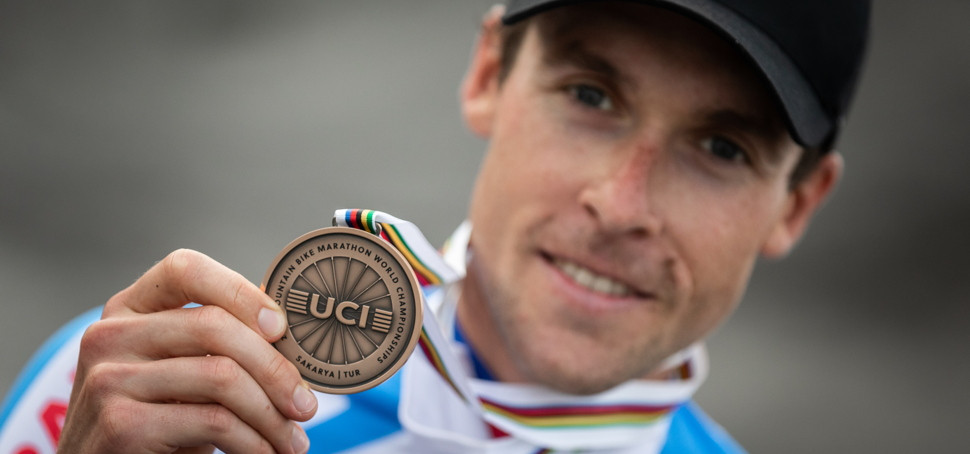 Čeští cyklisté letos vybojovali 11 medailí, Král cyklistiky bude až v lednu