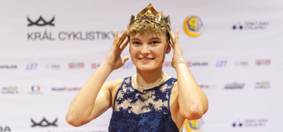 V anketě Král cyklistiky za rok 2022 vyhrála teprve 17letá Iveta Miculyčová, předstihla i favorizovaného Jana Hirta...