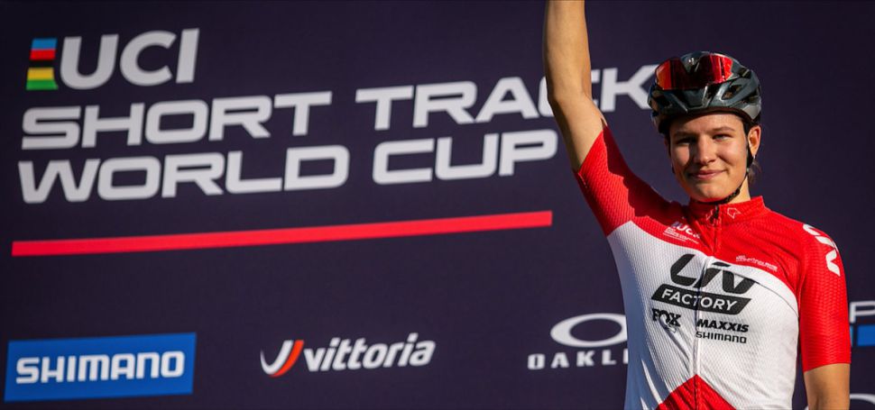 Short track "třiadvacítek" zahájil desetidenní maraton Světového poháru v Les Gets...