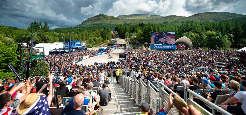O vkendu se ve skotskm Fort William rozjede dal st UCI World Mountainbike Series, na programu je 1. zvod SP ve sjezdu...
