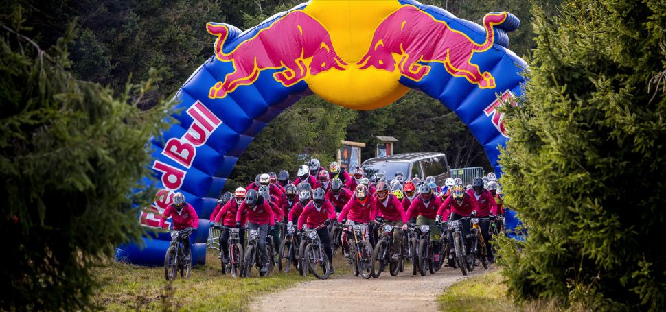 spnou premiru Red Bull Fox Hunt na Jetdu vyhrl Marek Petelk