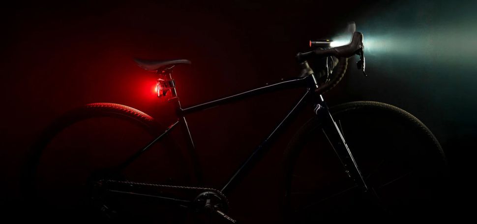 Bez telefonu i GPS: Lezyne pedstavuje svtla s integrovanm radarem