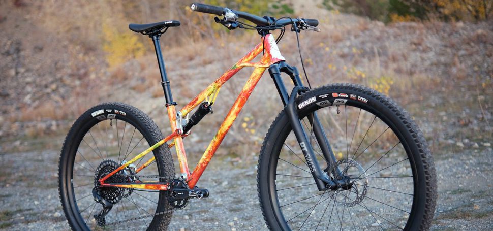 Zoceli vyjíždí s lehoučkým trailovým ocelovým flexpivotem