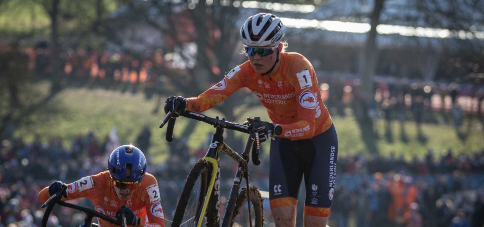 Mistryn� sv�ta Fem van Empel p�eru�uje kari�ru. Na neur�ito.