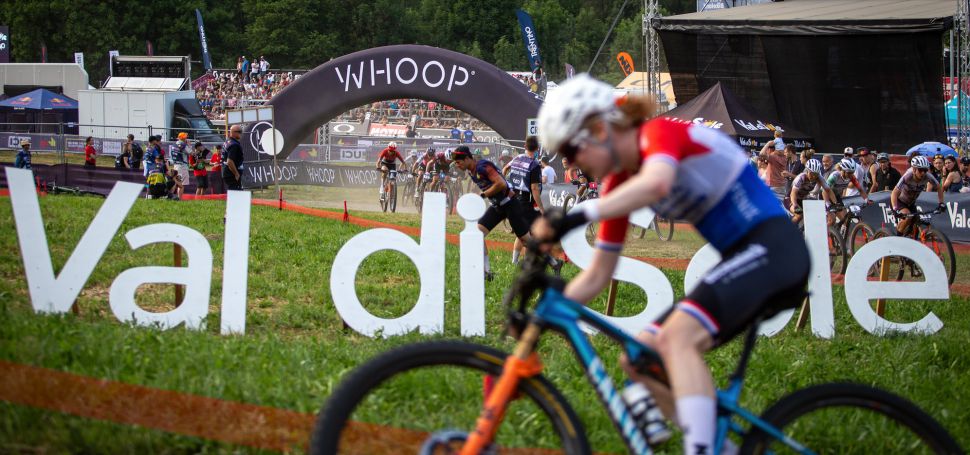 WHOOP UCI MTB World Series 2025: padaly rekordy