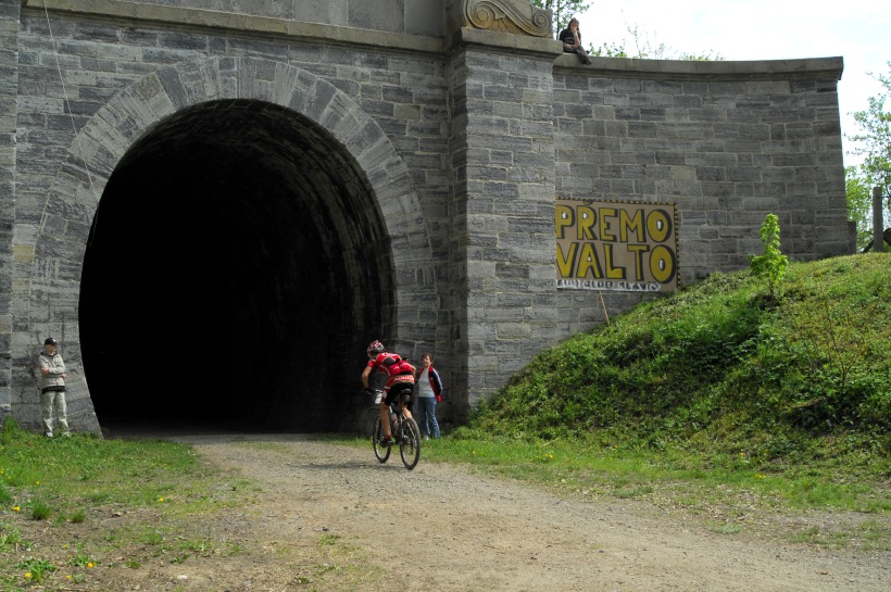 Author ela Maraton 2008 - vjezd do tunelu