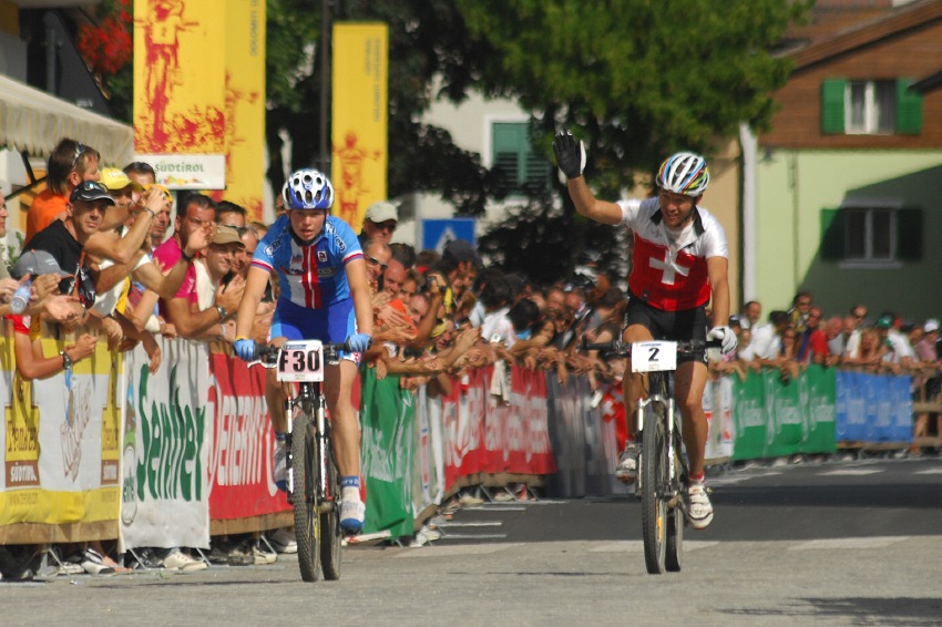 MS Maraton 2008 - Villabassa /ITA/ - Ralph Naef dojd s Karolnou Stolaovou