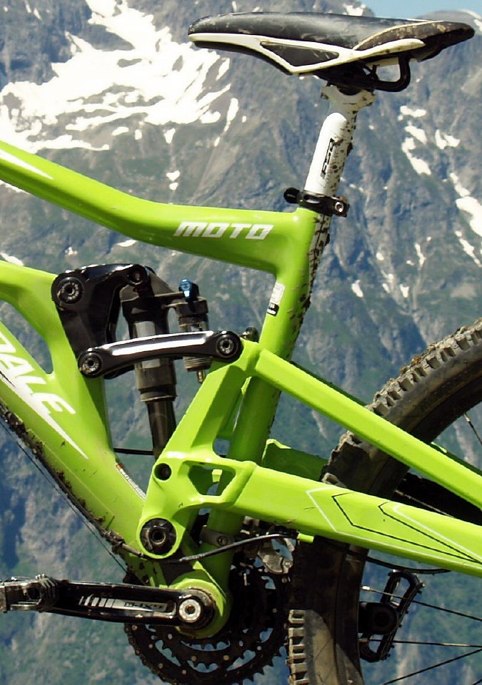 Cannondale MOTO Carbon 3