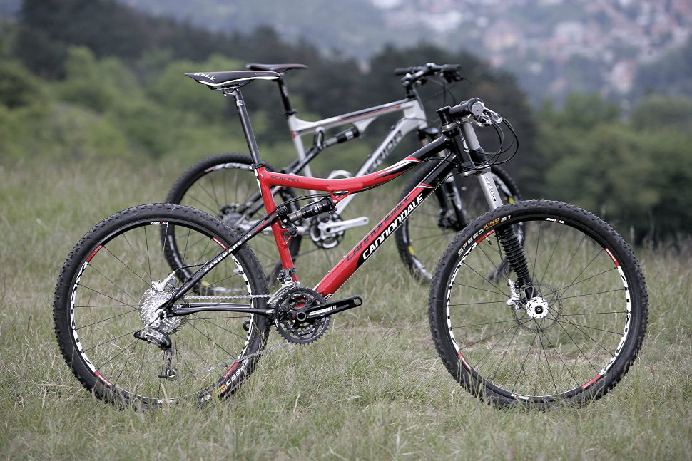 Cannondale Scalpel 4 vs. Merida 96 HFS 3000-D