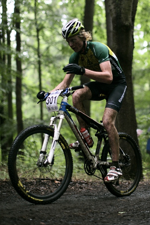 Mistrovstv R MTB XC 2009 - Karlovy Vary: Jan Nesvadba potvrdil roli favorita mezi juniory