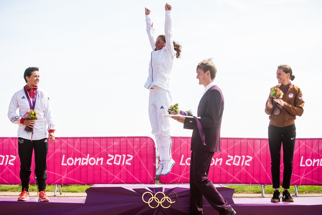 vtzn skok na olympijsk podium