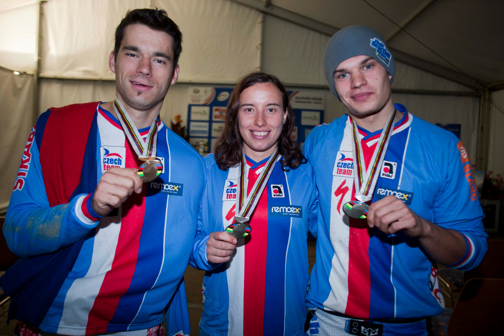 Trojlstek eskch medailist Slavk, Labounkov a Mchura