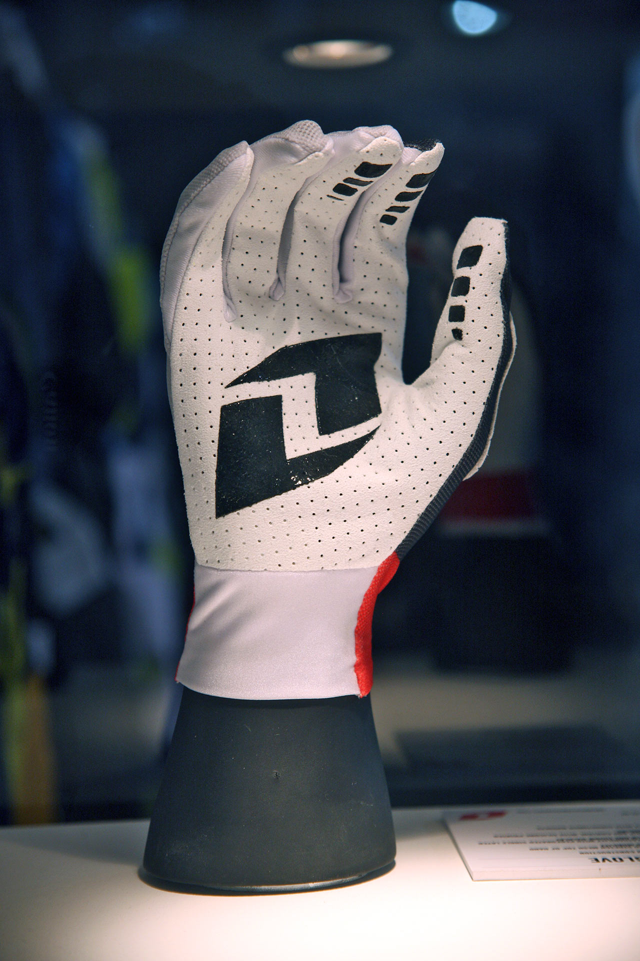 661 / One - Eurobike 2013