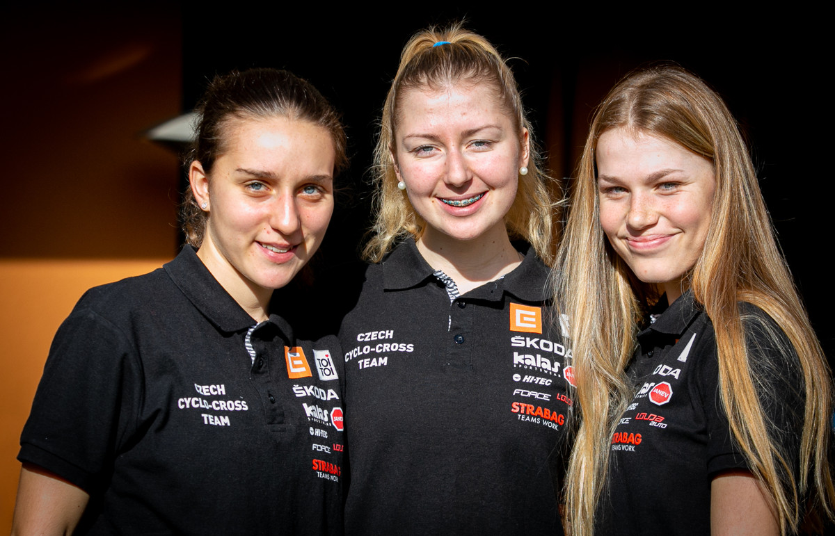 MS Dbendorf 2020 - esk juniorsk premiantky Kristna, Karolna a Aneta