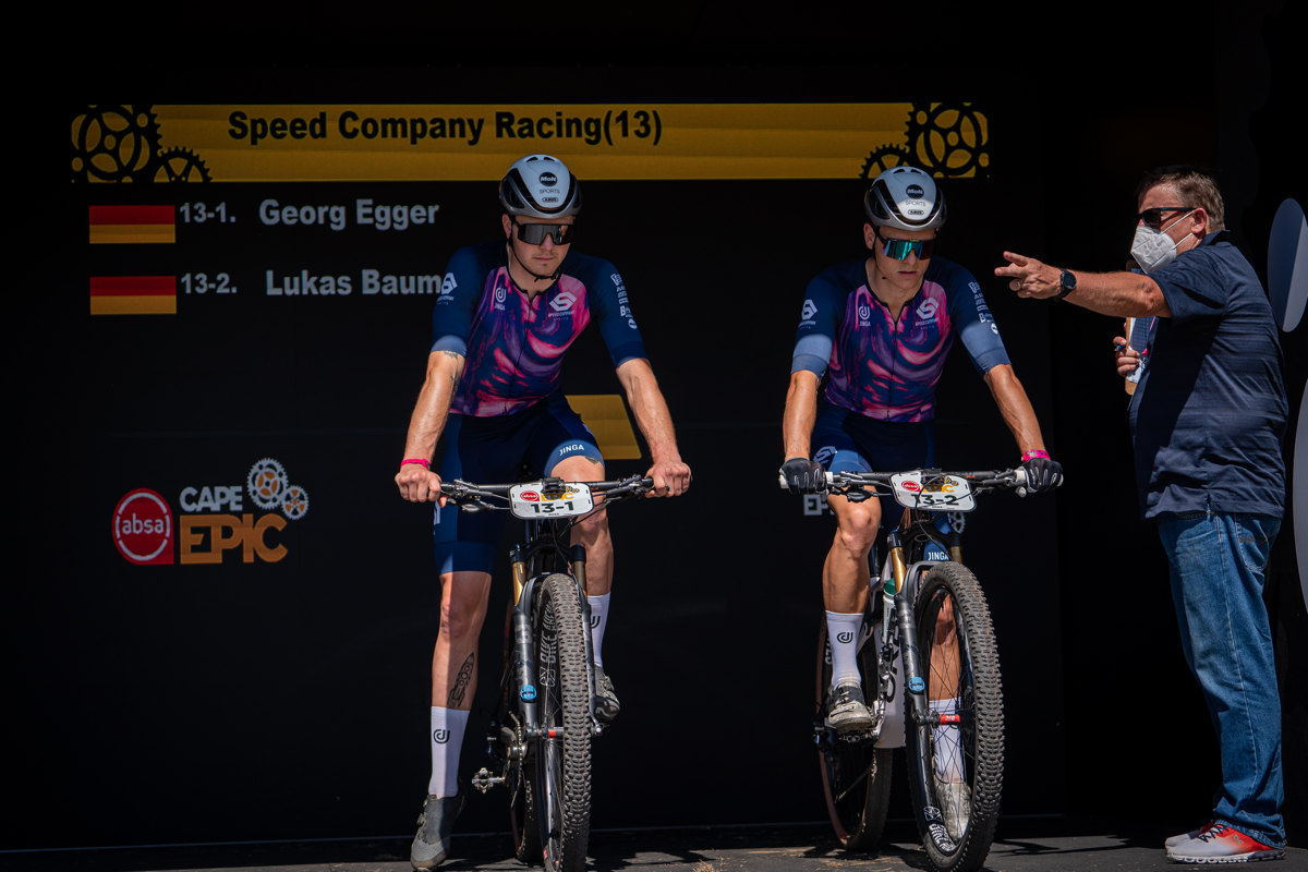 Cape Epic 2022 - prolog - pekvapen prologu - Georg Egger a Lukas Baum