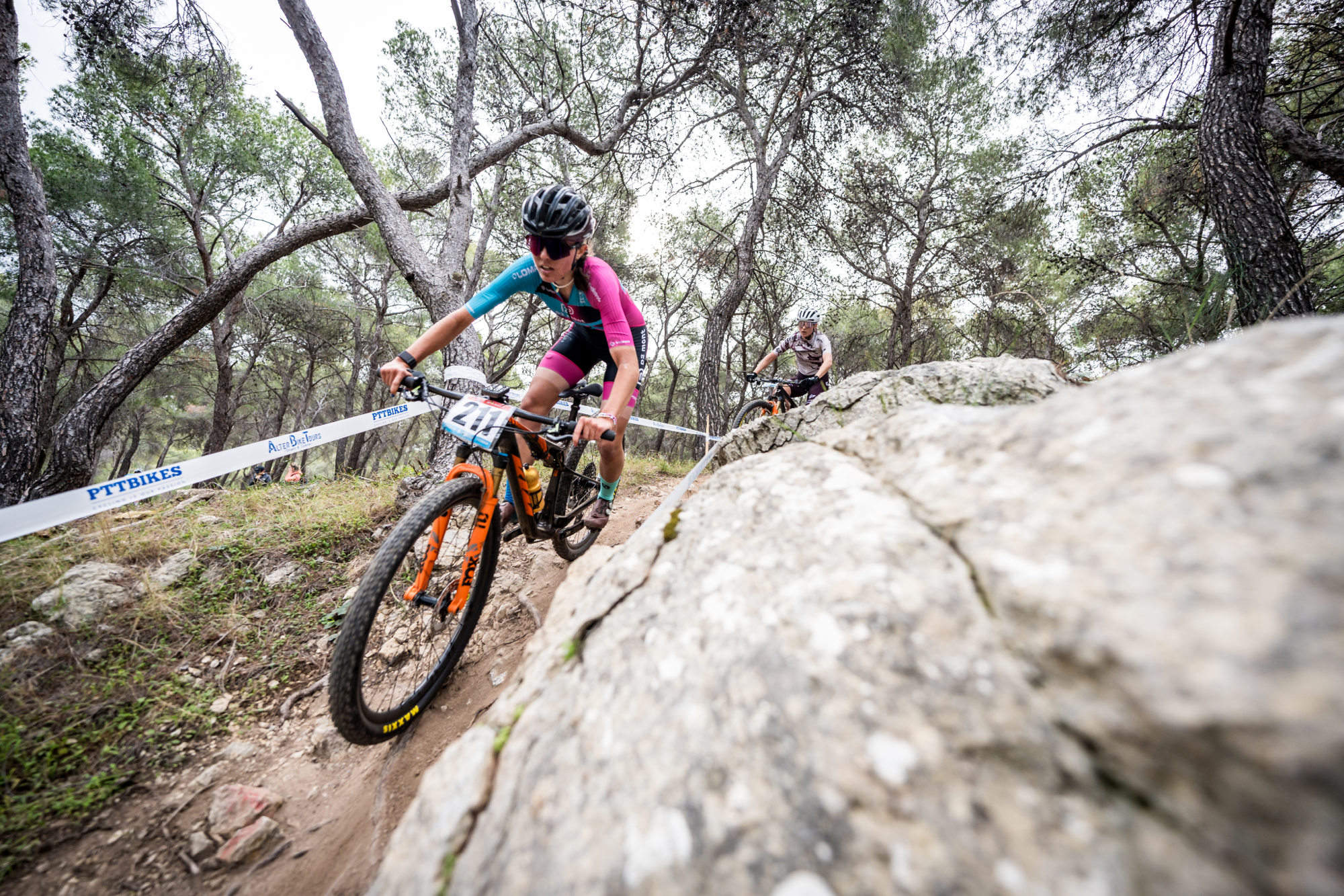 Salamina 2025 - esk rozjet