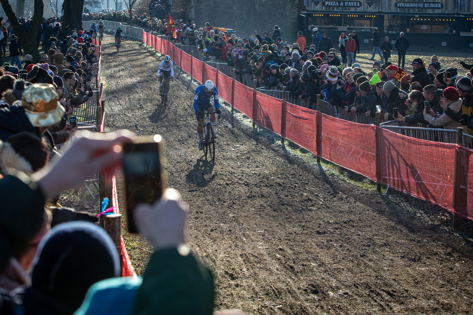 MS v cyklokrosu - Livin 2025 - junioi