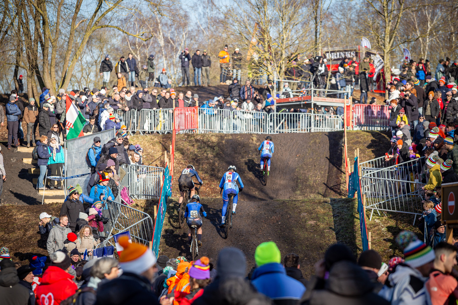 MS v cyklokrosu - Livin 2025 - juniorky