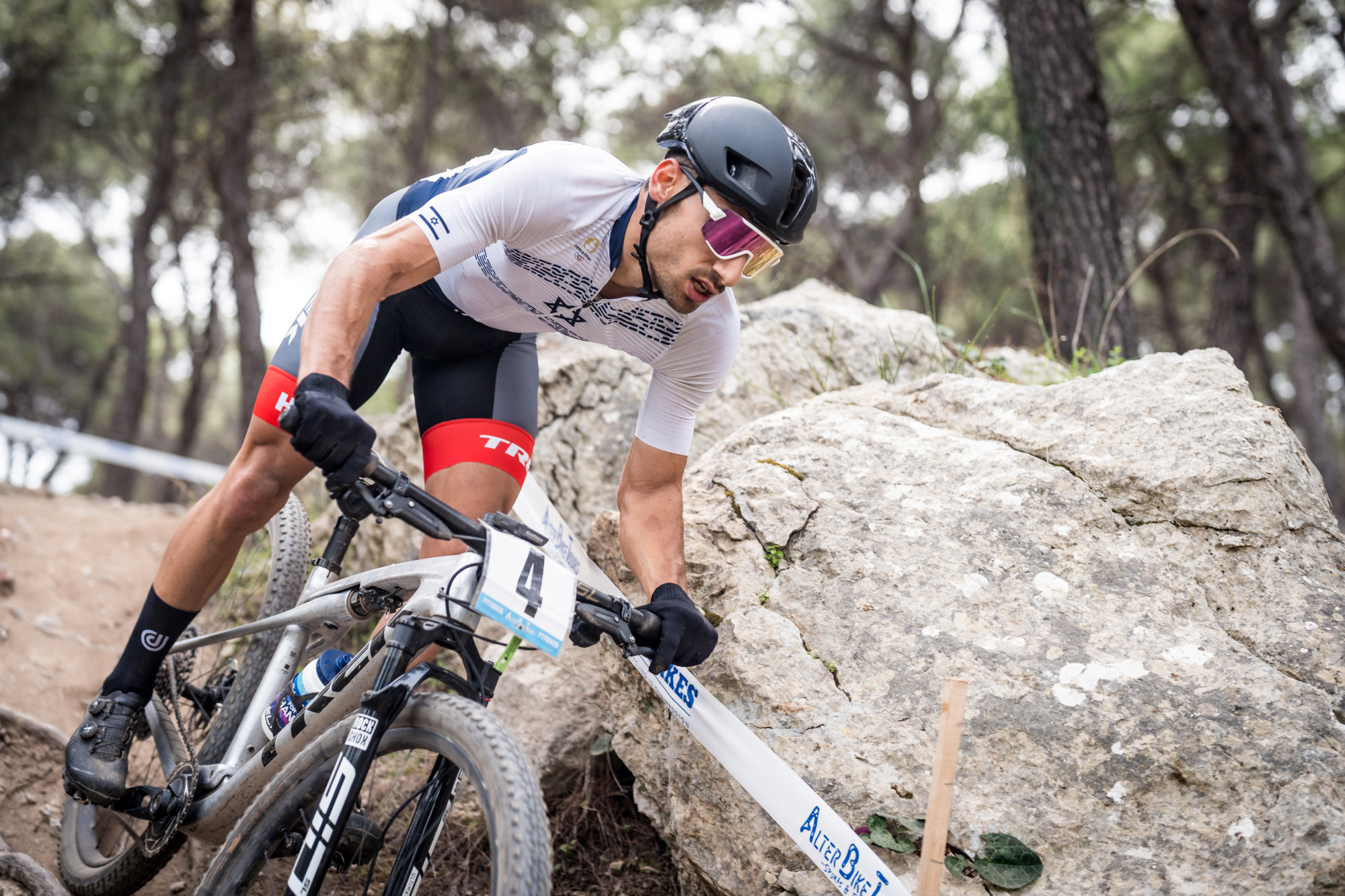 Salamina 2025 - esk rozjet