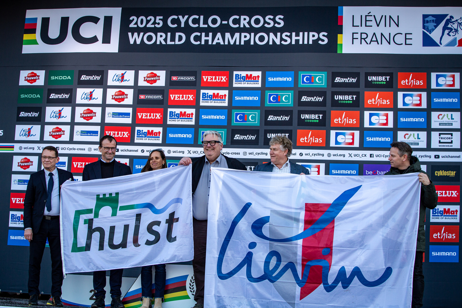 MS v cyklokrosu - Livin 2025 - pedn tafety MS do Hulstu 2026