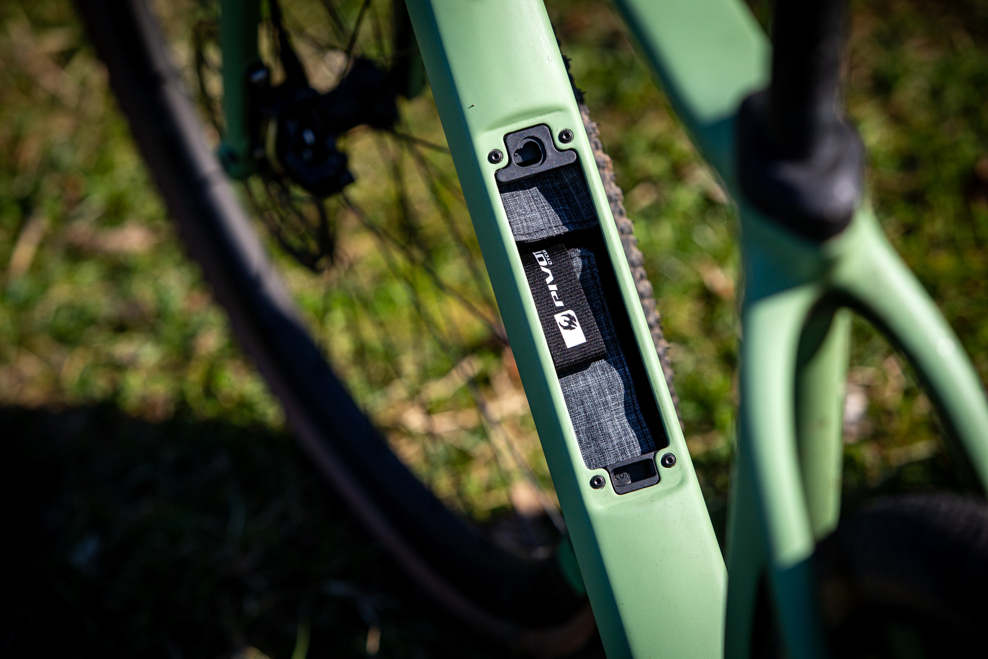 Pivot Vault Team Force/X0 Wide Range AXS