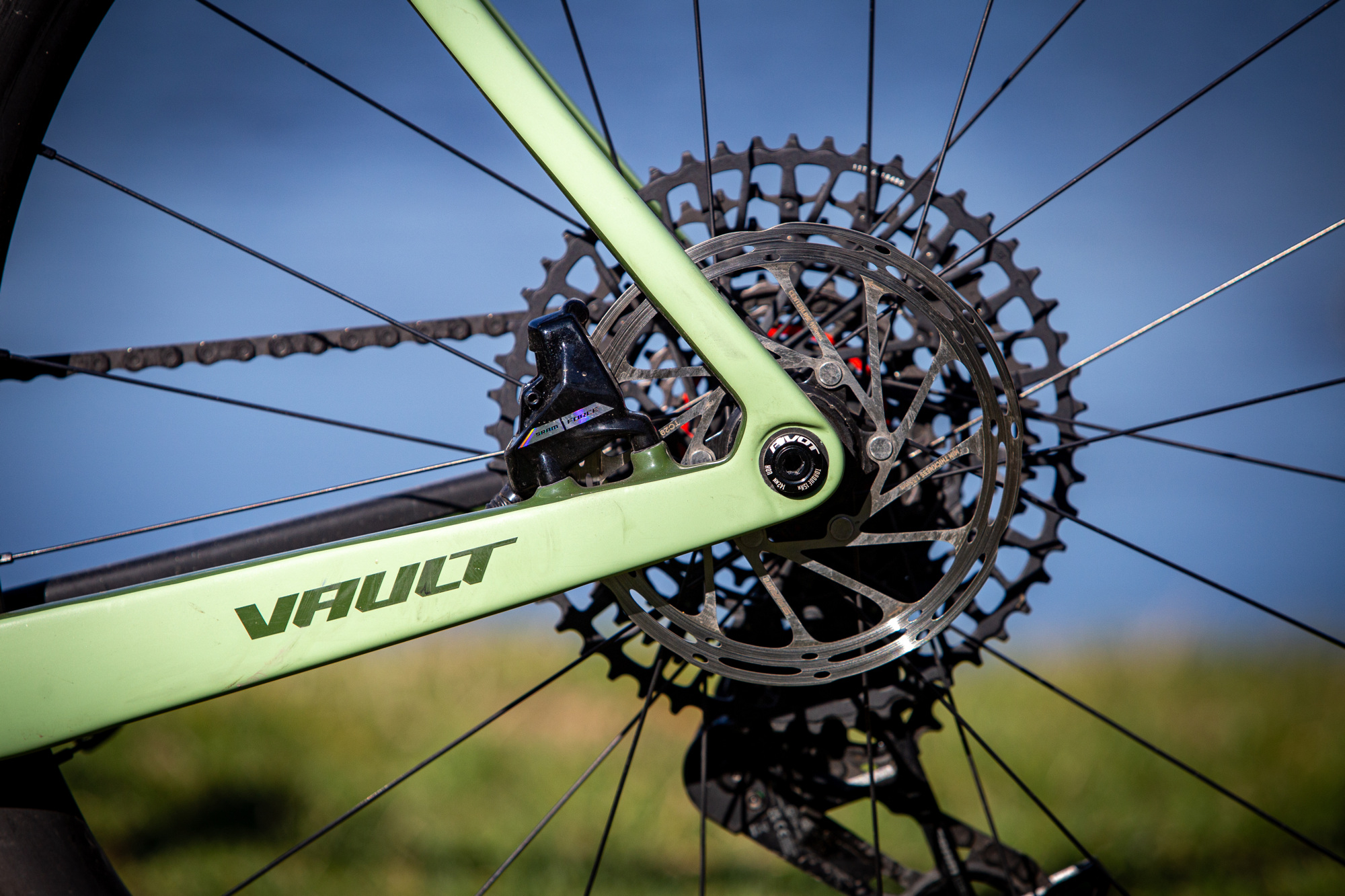 Pivot Vault Team Force/X0 Wide Range AXS