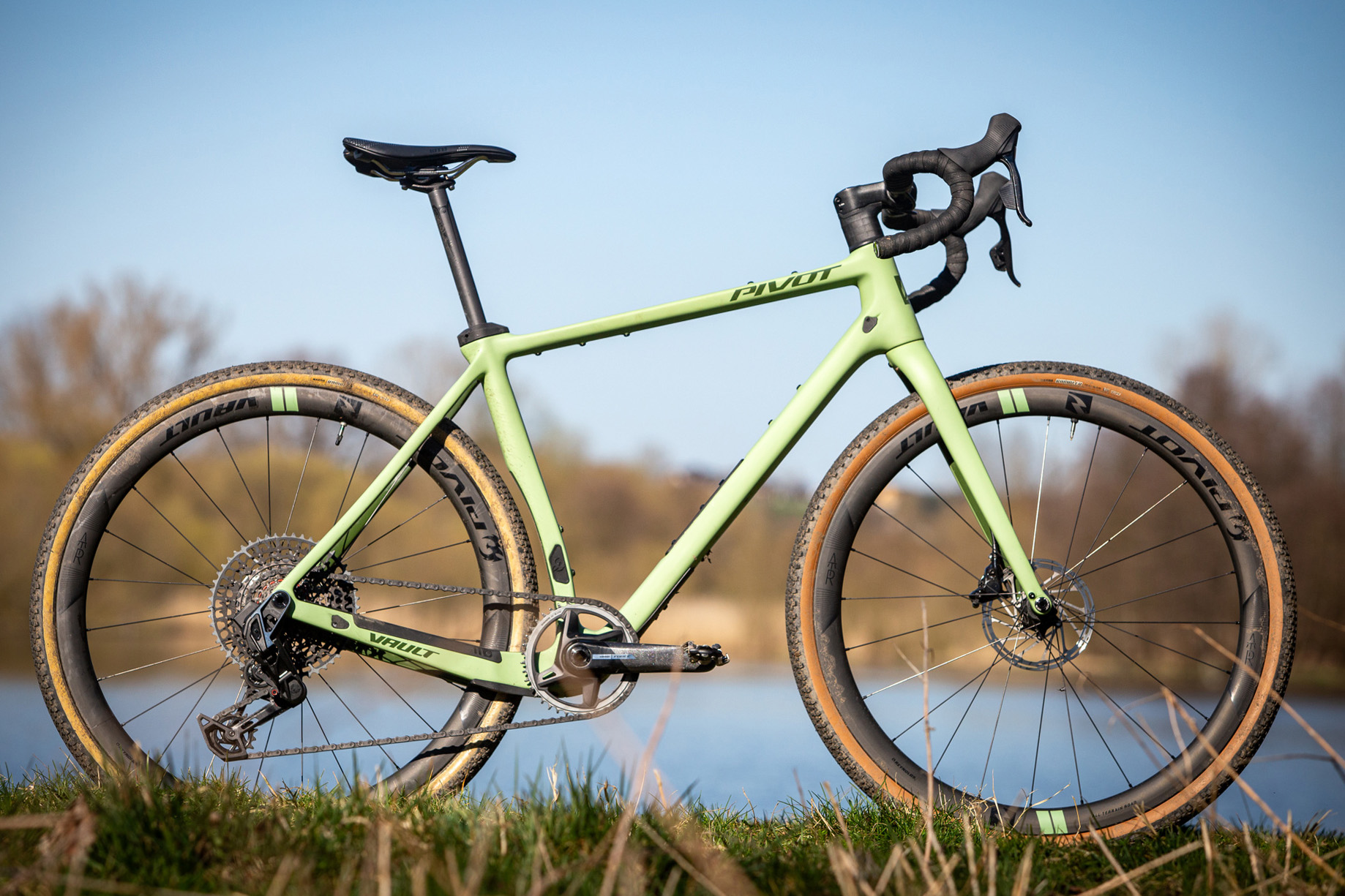 Pivot Vault Team Force/X0 Wide Range AXS