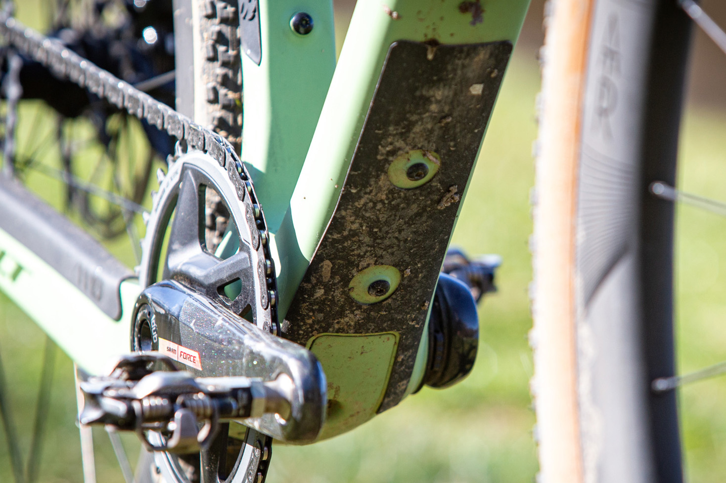 Pivot Vault Team Force/X0 Wide Range AXS