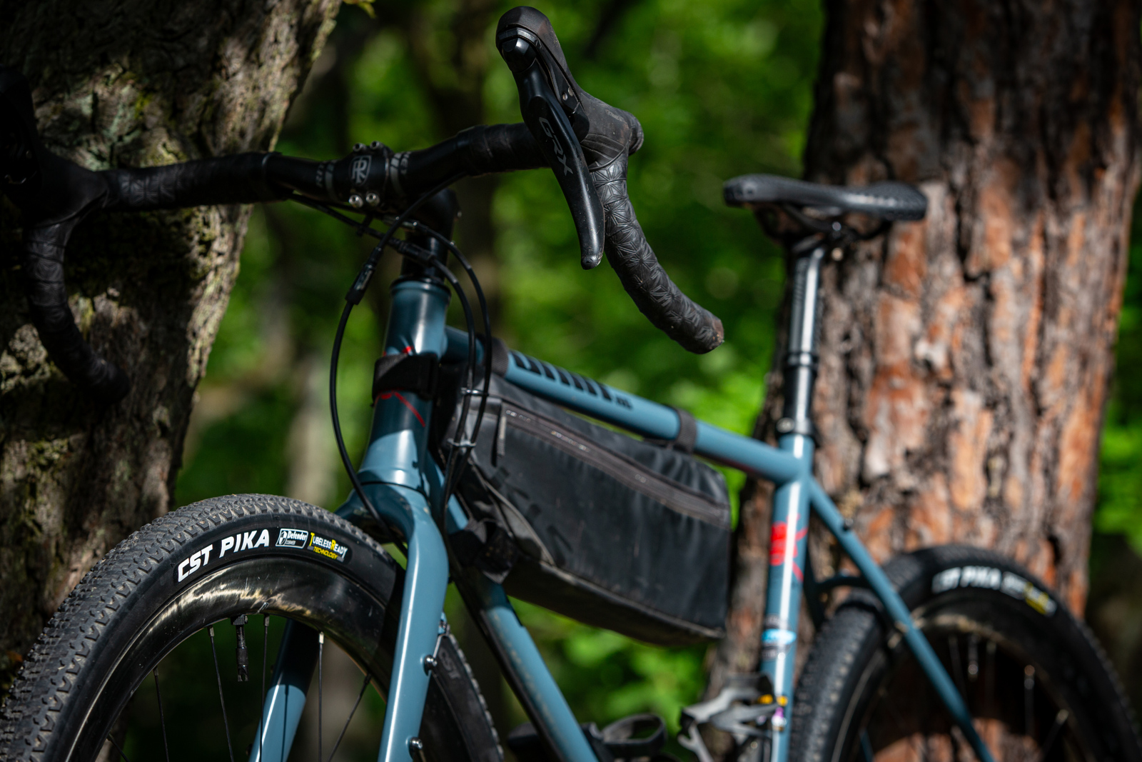 Gravel plt CST Overton & Pika 700x45c