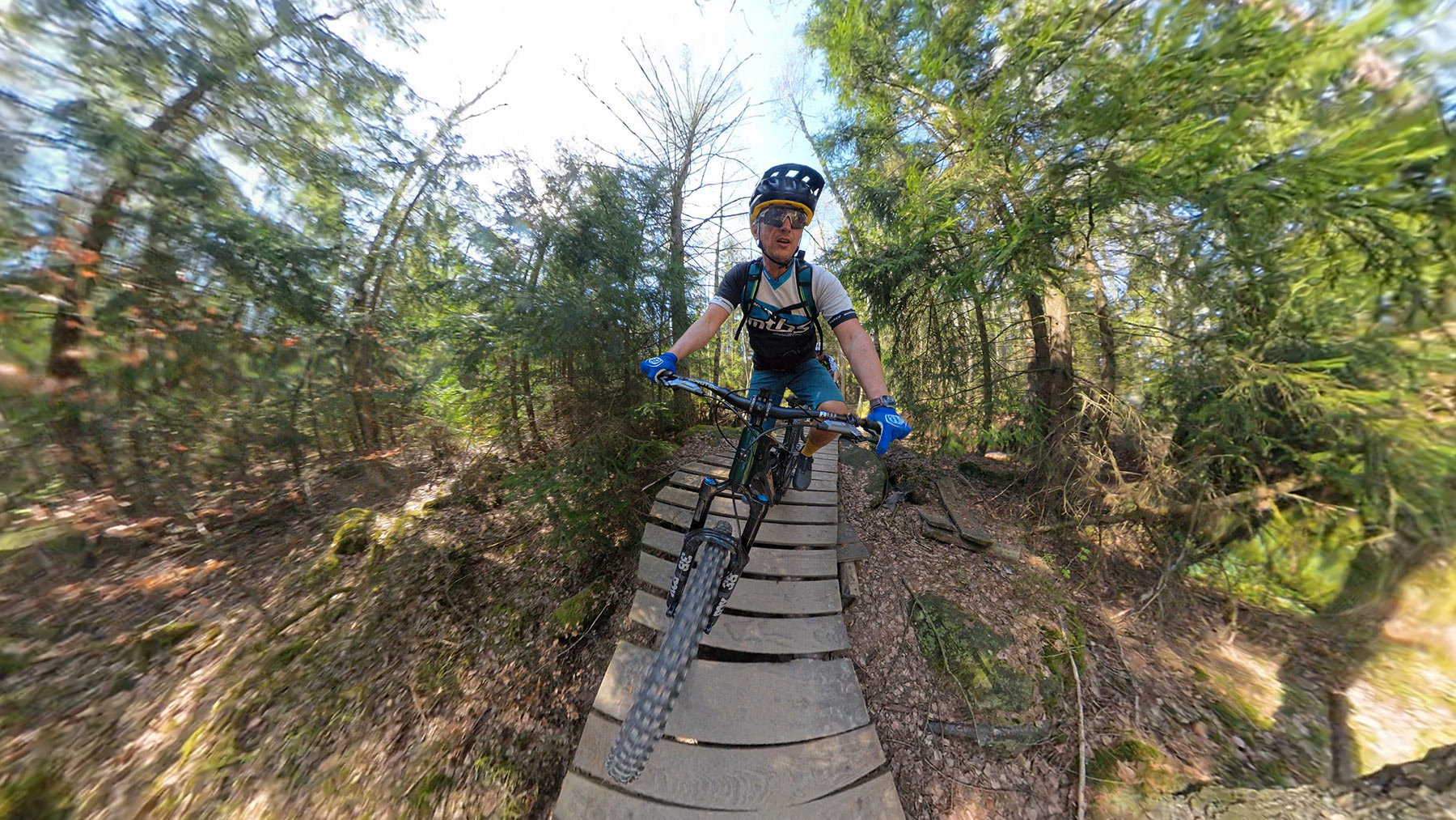 Santa Cruz Vala GX AXS