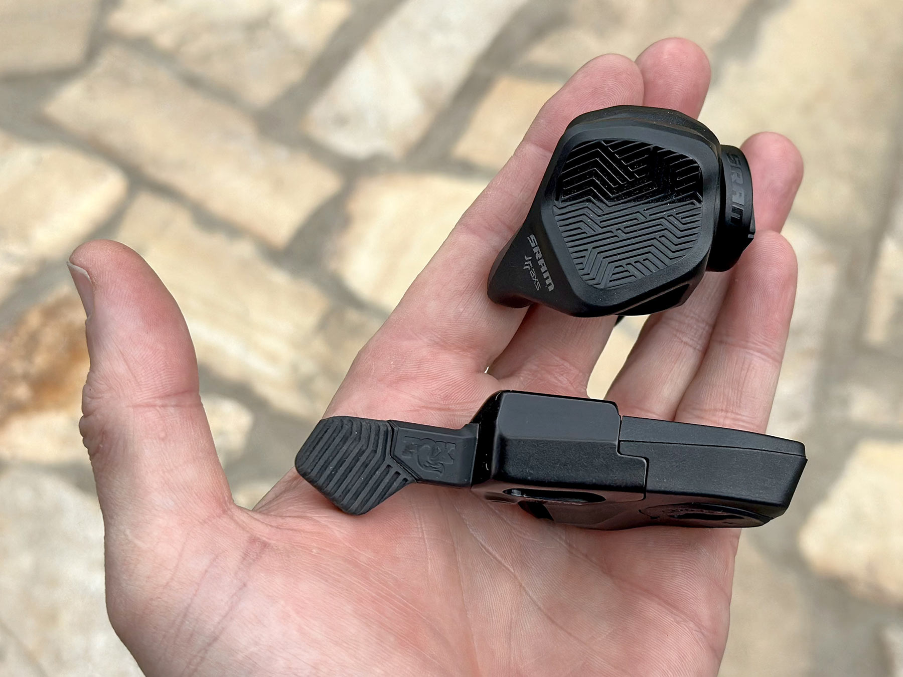 Fox Transfer NEO vs. Rock Shox Reverb AXS