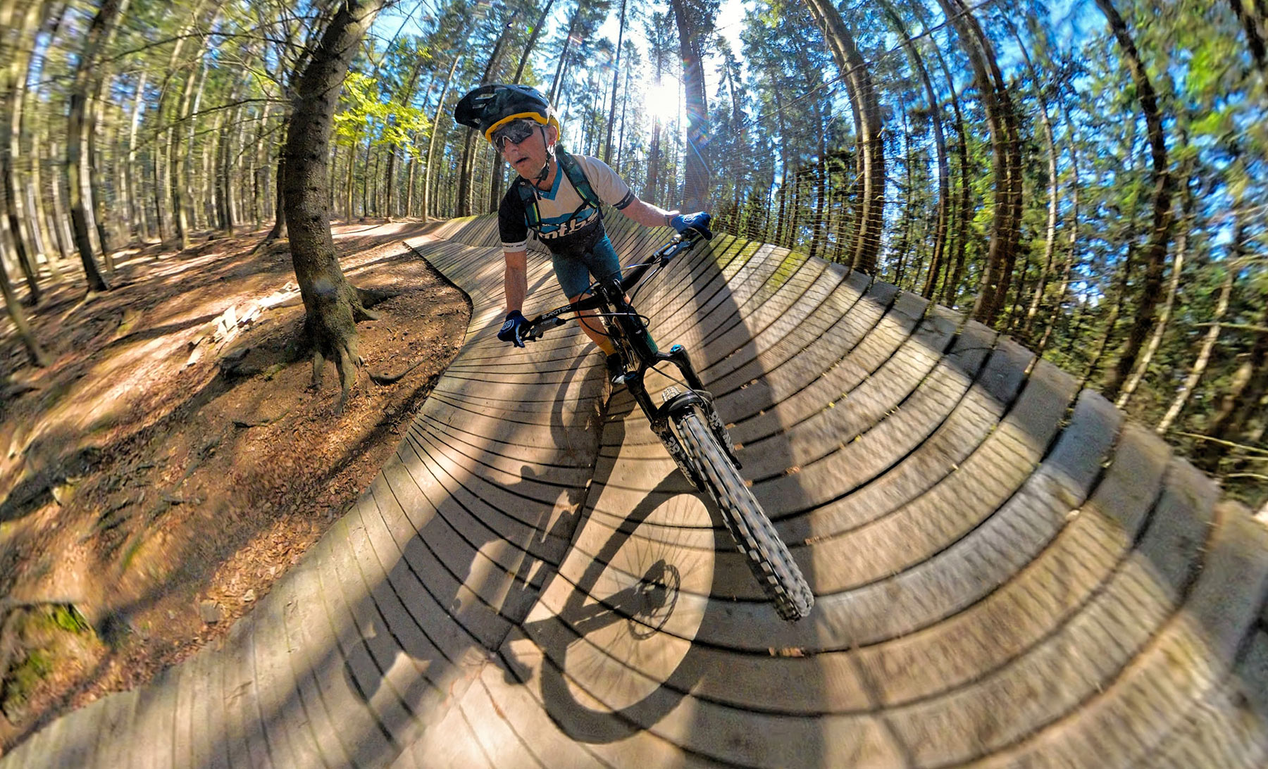 Santa Cruz Vala GX AXS