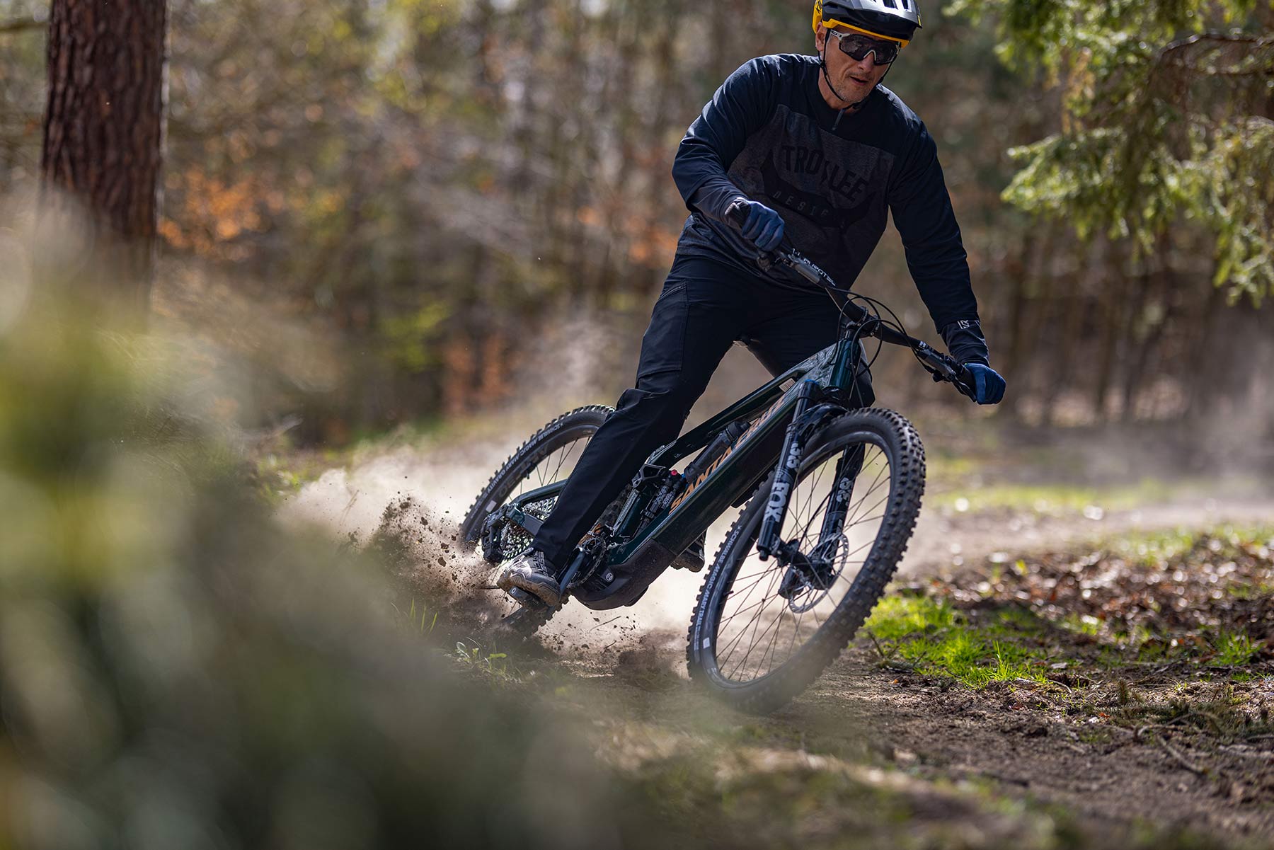 Santa Cruz Vala GX AXS