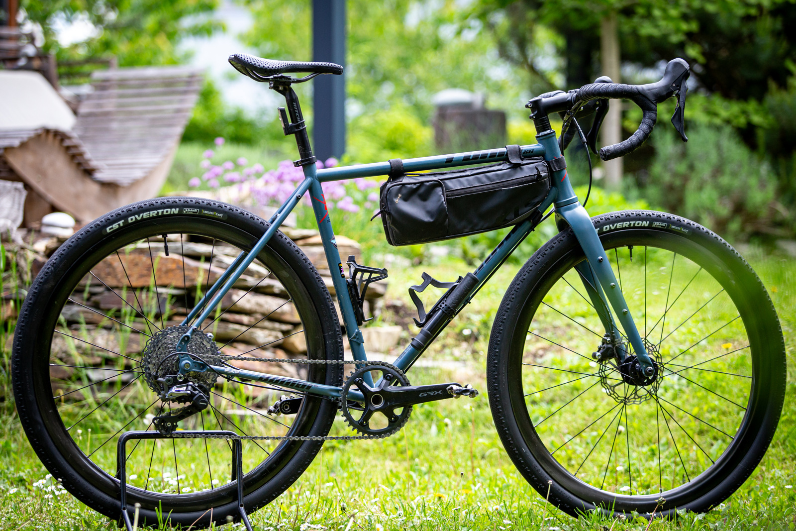 Gravel plt CST Overton & Pika 700x45c